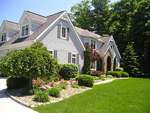 Landscapers and Lawncare Services in Bauxite, AR